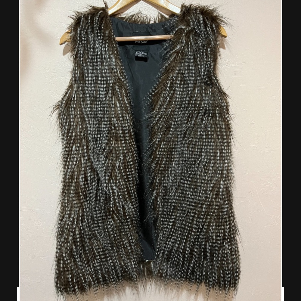 Faux fur vest
